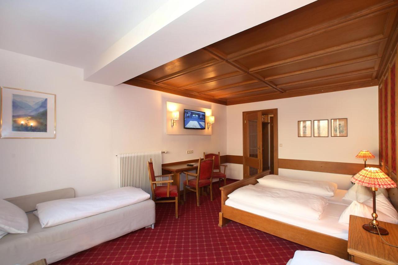 Hotel Lukashansl Hundsdorf  Exterior photo